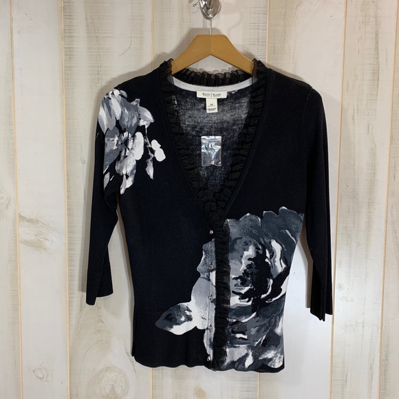 White House Black Market Sweaters - White House Black Market Floral Cardigan XS NWOT